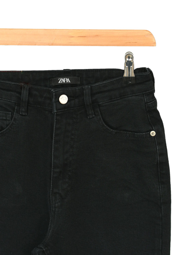 شلوار جین رنگ مشکی مدل واید پایین کات